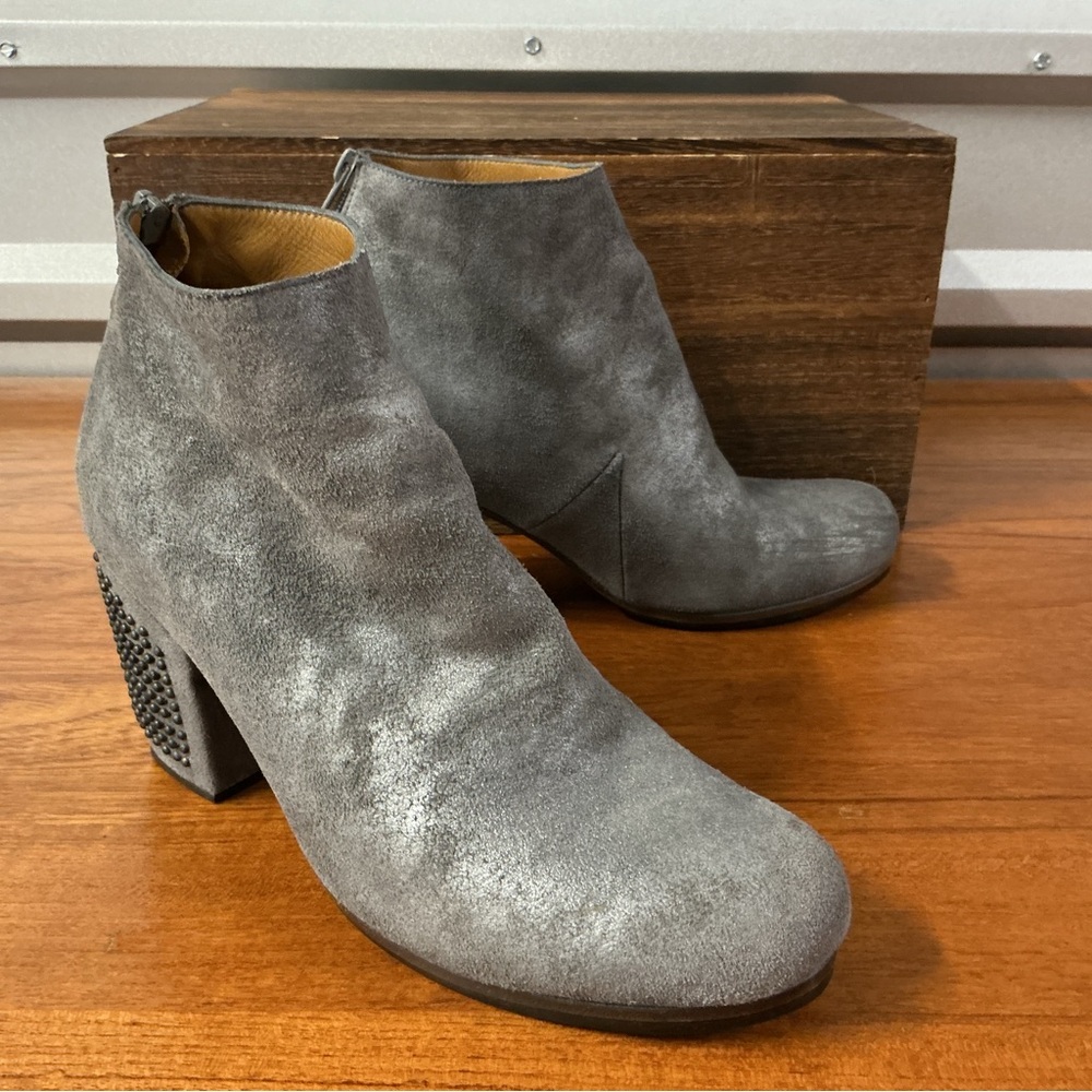 Calleen Cordero Women Pewter Gray Metallic Boho Studded Heel Ankle Boot Size 9.5